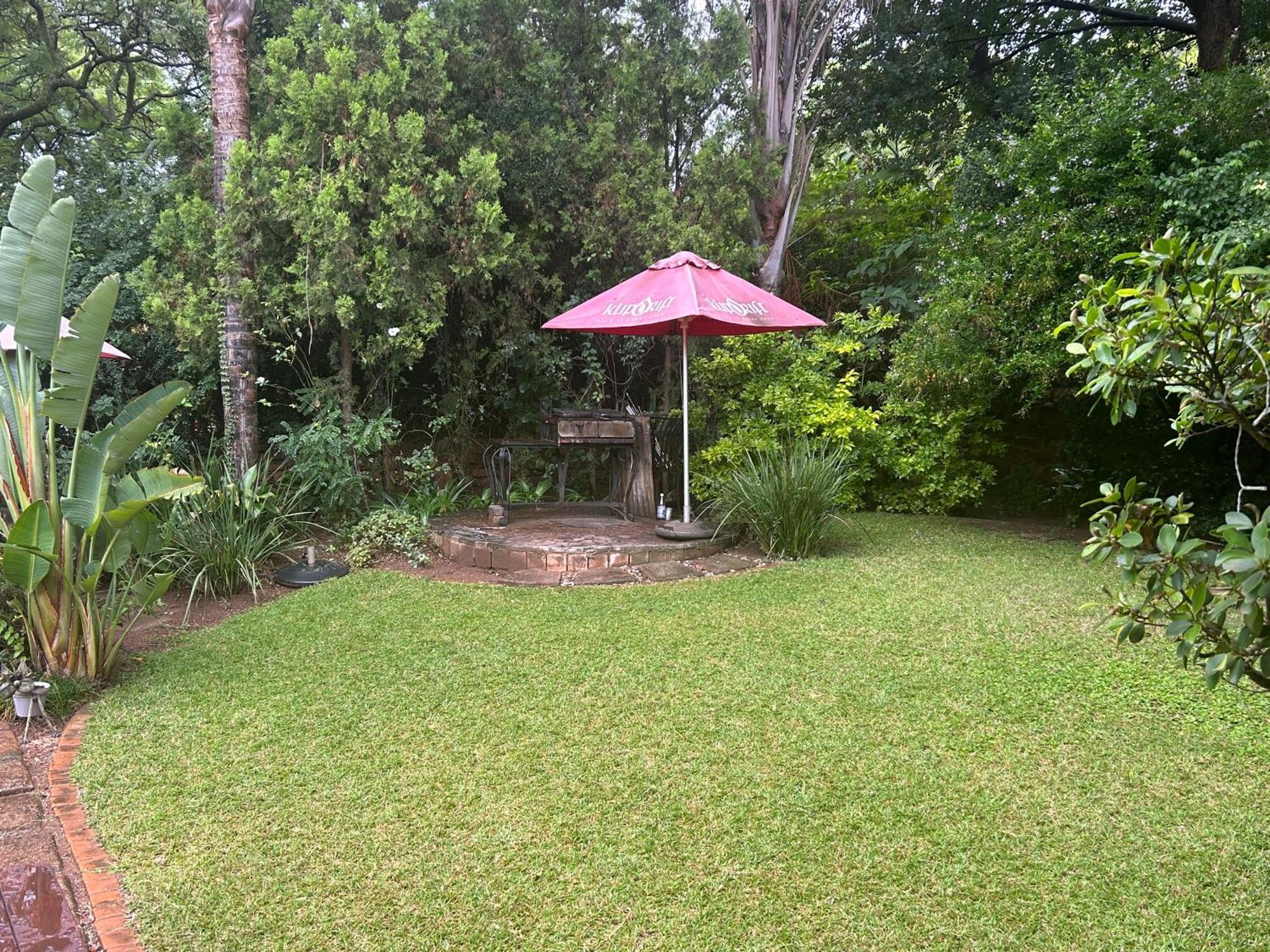 Pebble Fountain Guesthouse Pretoria-Noord Exterior foto